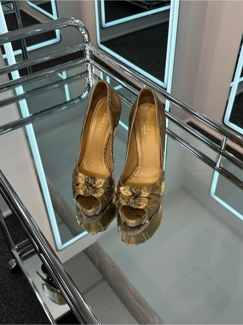 Gucci python peep-toe heel - Picture 9 of 10